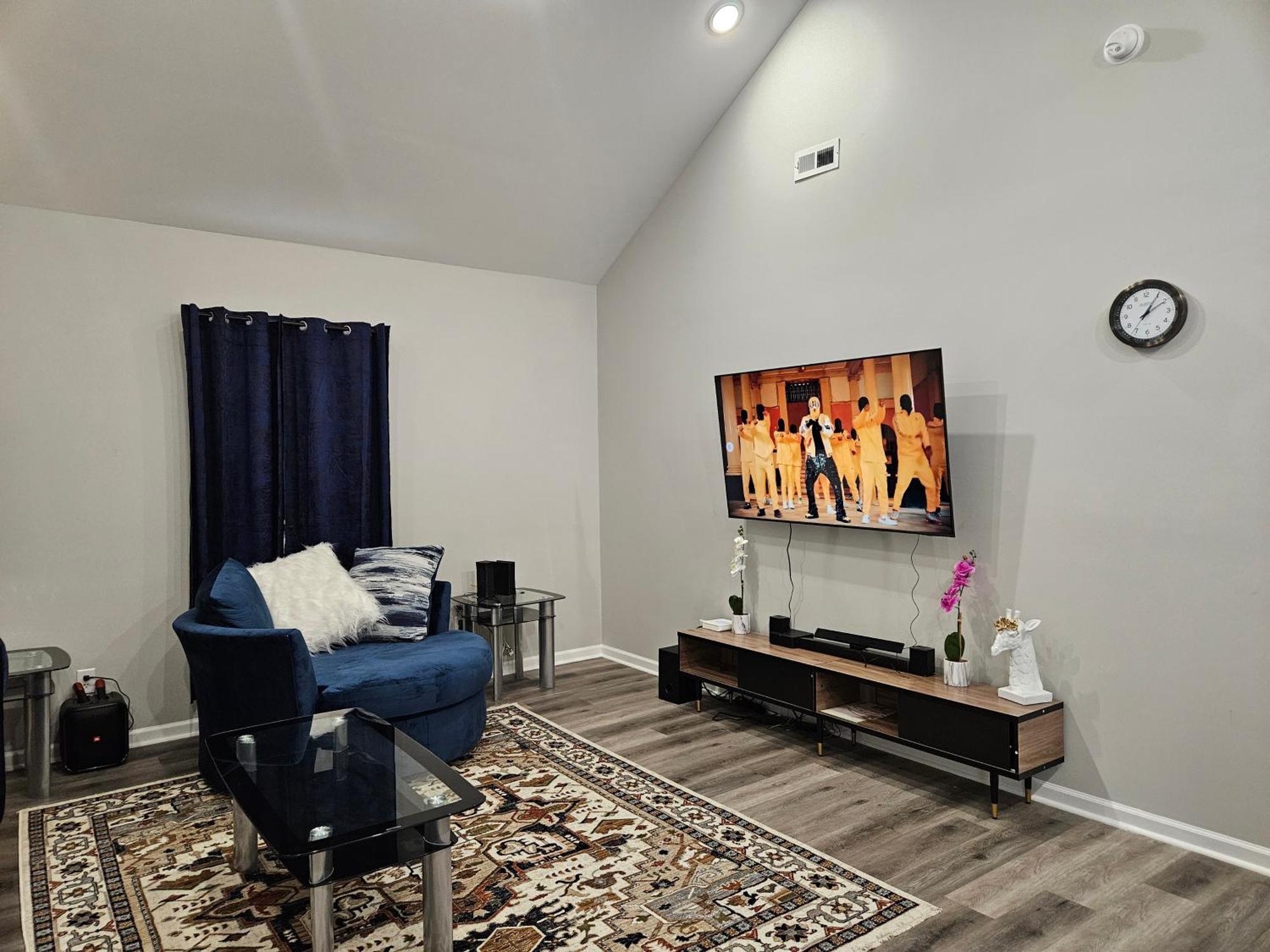 New 3Bd Home Near Downtown Indy Indianapolis Ngoại thất bức ảnh